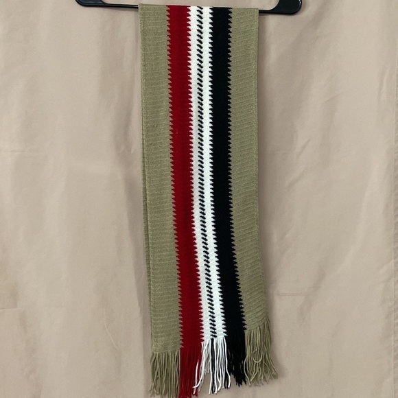 Vintage Striped Scarf - Picture 4 of 5